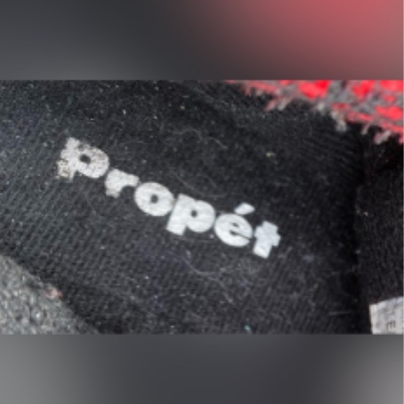 Proper RED Suede Flat Ankle Boots, 8 Fall Sale - Picture 6 of 7